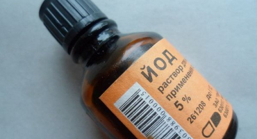 Jak krmit okurky stříkáním mléka s jódem